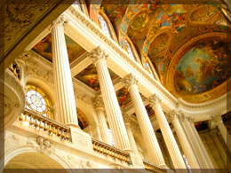 Каждый зал дворца в Версале, это дивная поэма о красоте и роскоши, таланте и усердии мастеров.